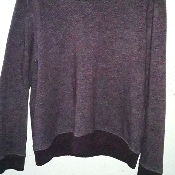 H&M Sweater - Picture 6 of 7